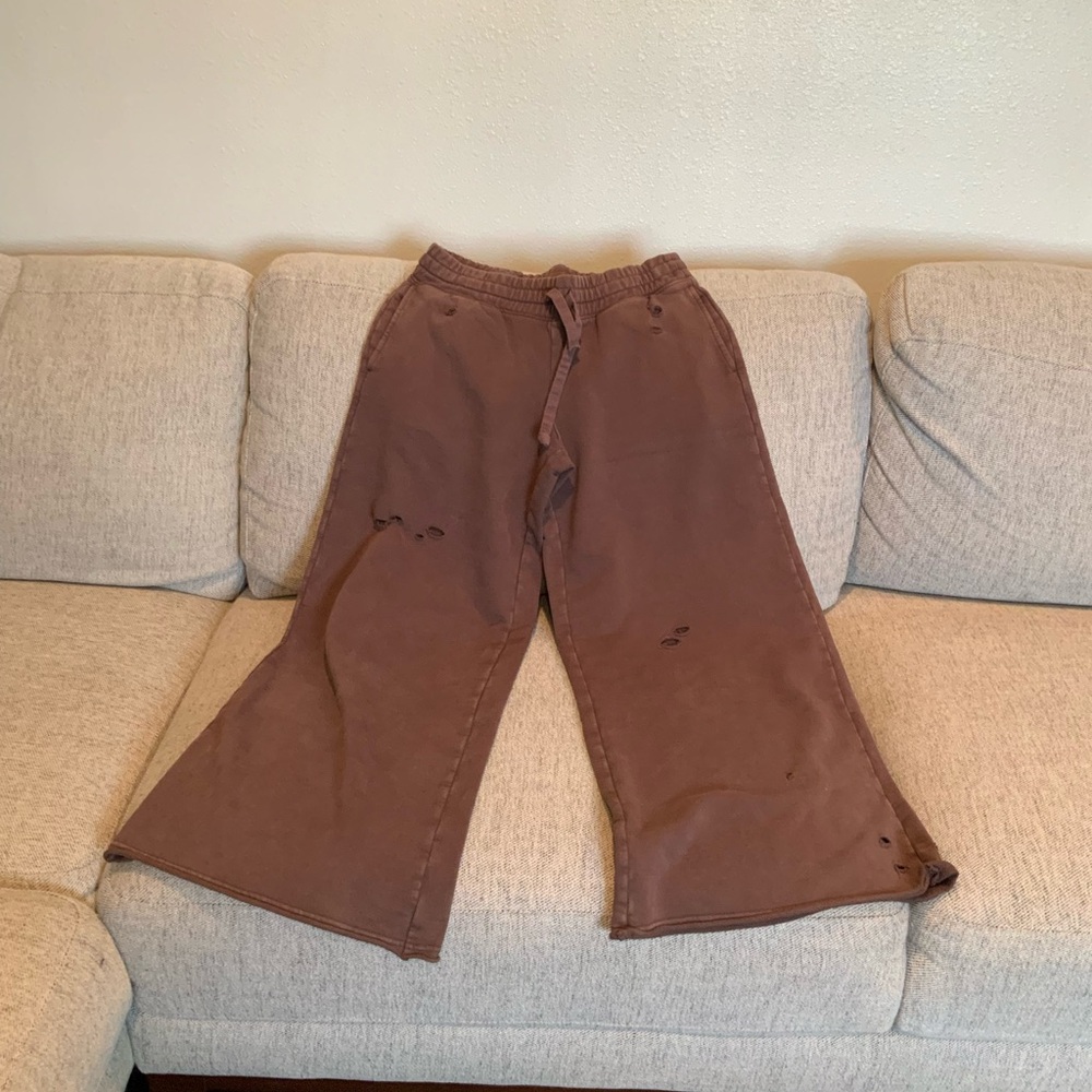 Aerie Cozy Brown Sweatpants Hole Design